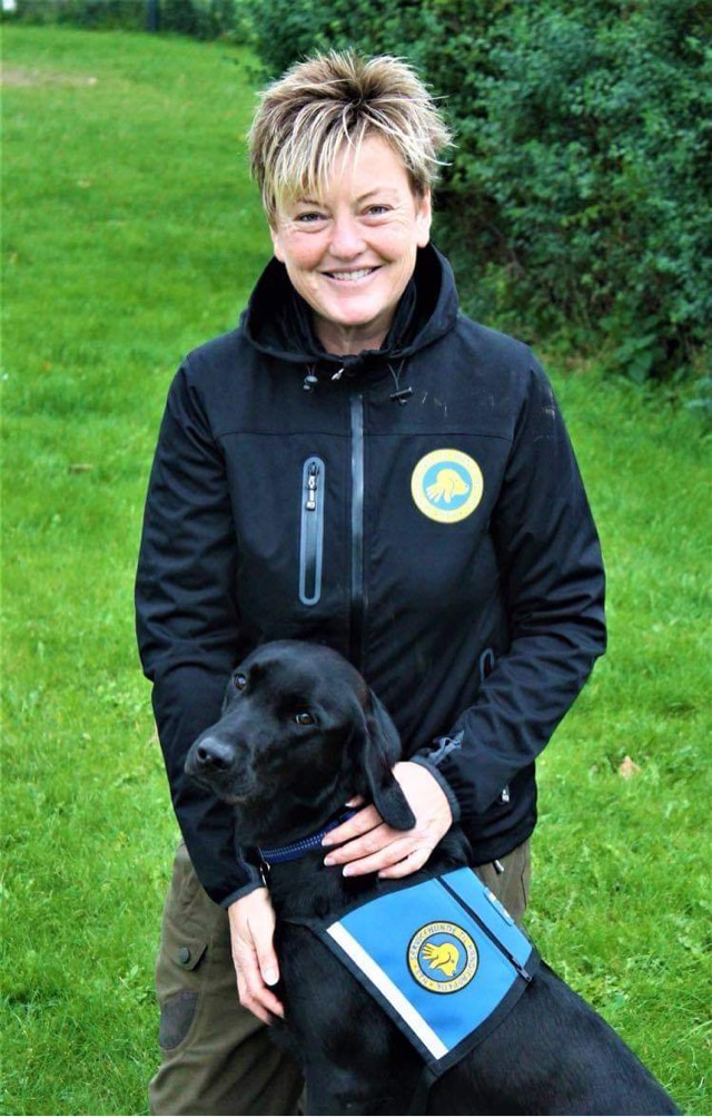 Hundeinstruktør Anette