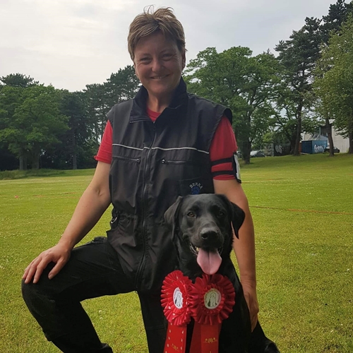 Anette Med Egen Hund 2022